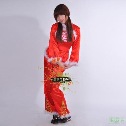 自贡市美丽莎服装出租 古韵霓裳，演绎你的多面人生
